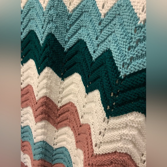 Boho Afghan vintage style crochet throw - Picture 4 of 5